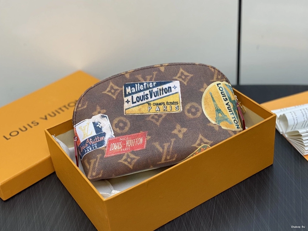 COSMETIC Vuitton Louis POUCH 0713